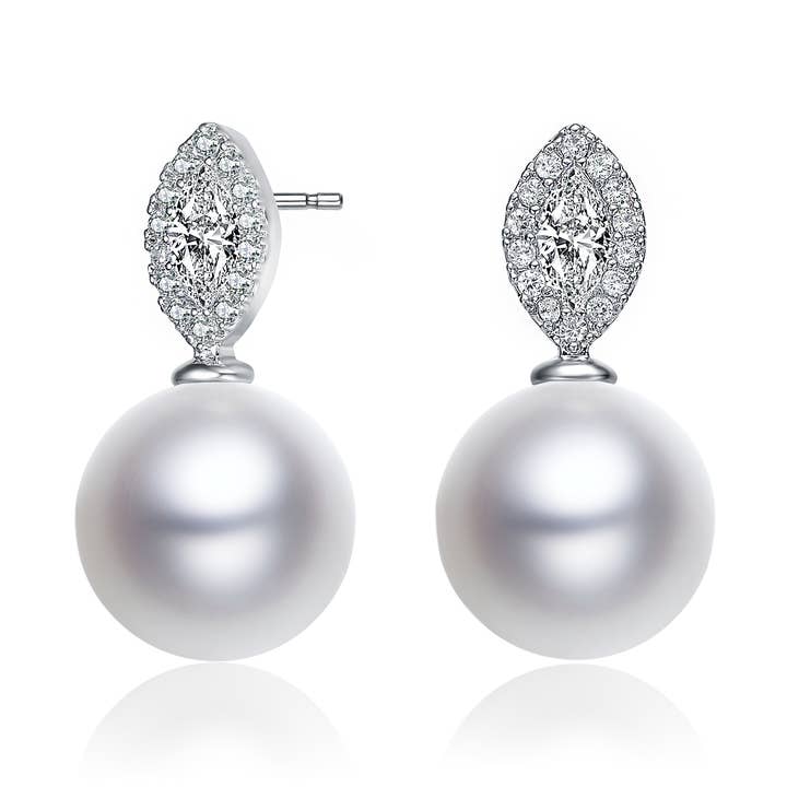 Boucles d'oreilles en argent sterling avec zircone cubique (411) pour la vente par Genevive