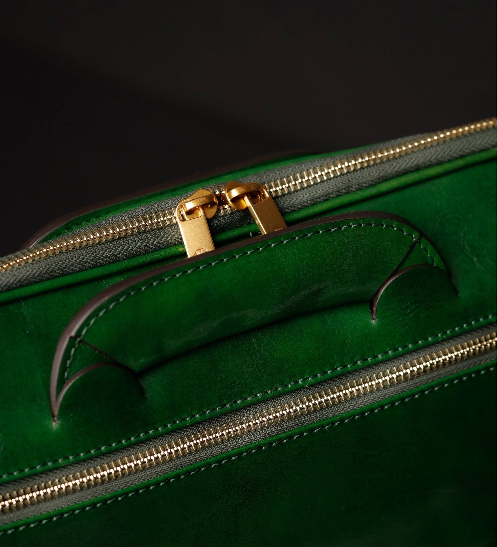 Time Resistance – wholesale Laptop bag – Unisex – Leather Briefcase Laptop Bag - Brave New World36