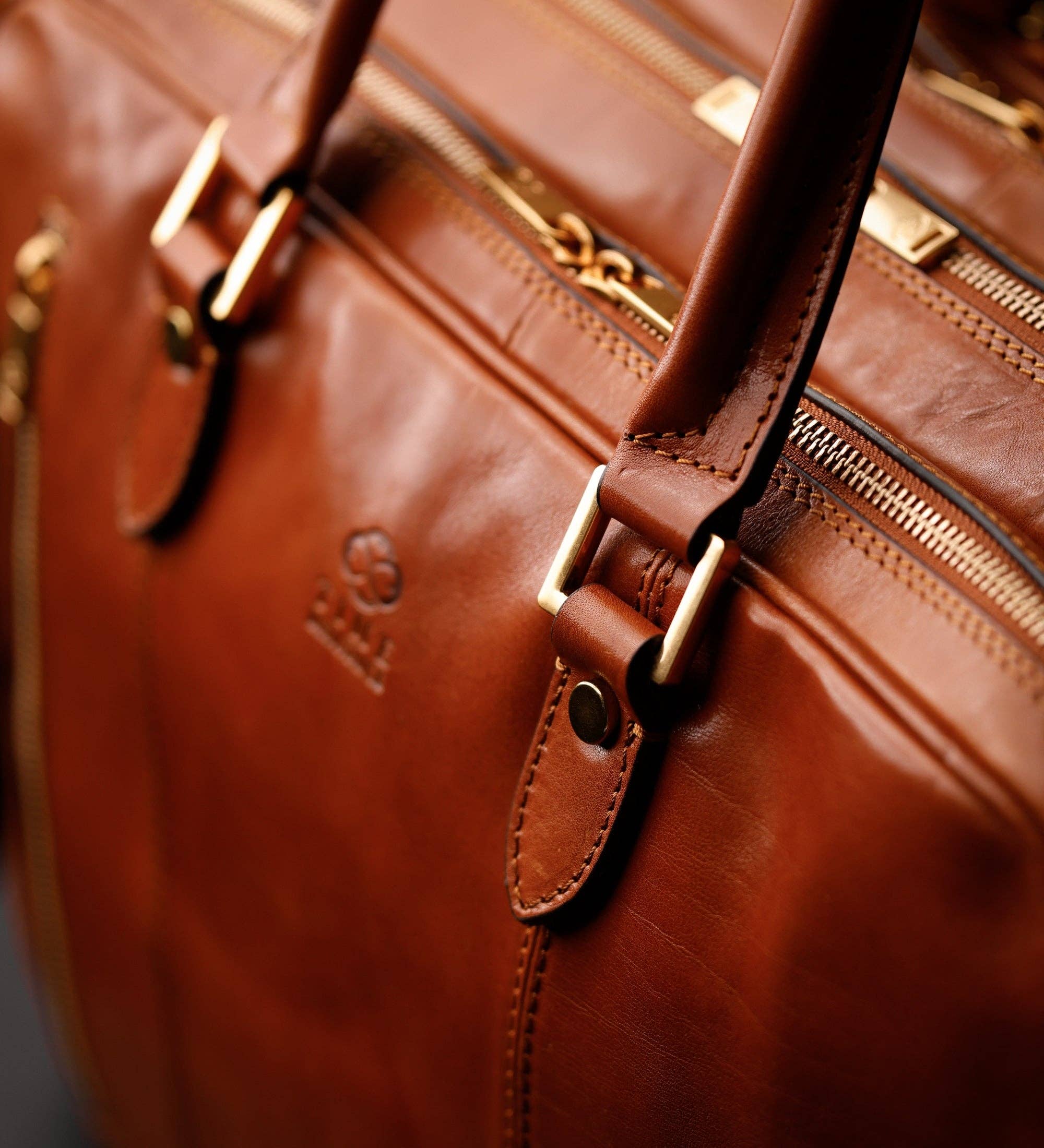 Time Resistance – Engroshandel Dokumentmappe – Unisex – Læderkonvertibel dokumentmappe-rygsæk - Farvel til våbnene28