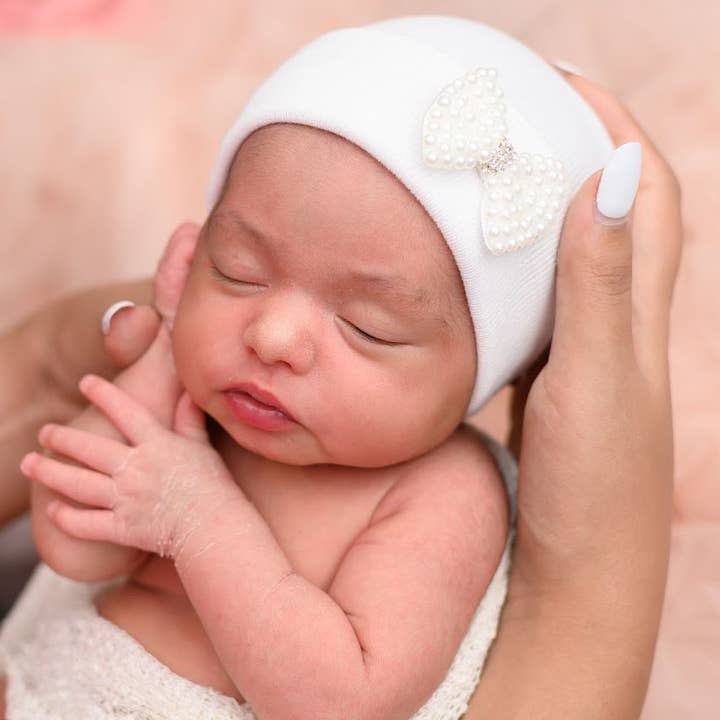 ilybean White or Pink Hat MINI Pearl Bow Newborn Girl Hat for wholesale by www.ilybean.com