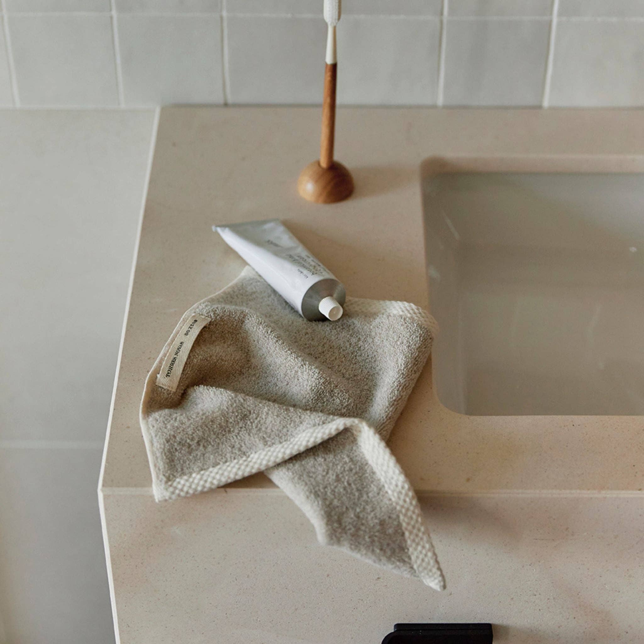 Torres Novas UK – wholesale Bath towel – Grey Torres Novas x DO ZERO14