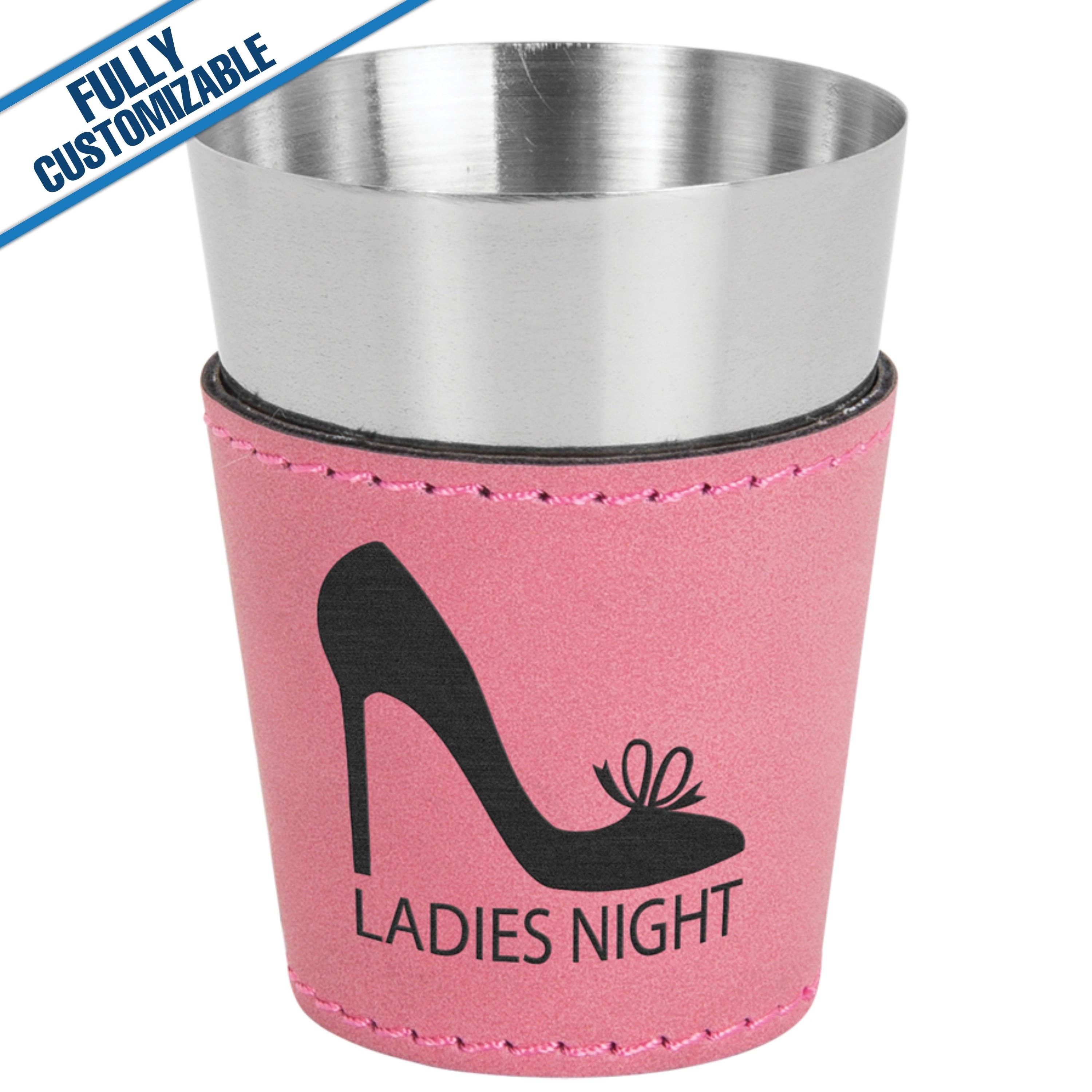 GiftWorksPlus - Vente Verre à shooter - 2 oz. Verre à liqueur en similicuir gravé - Entièrement personnalisable4