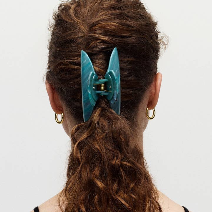 MACHETE - Wholesale Hair Clip - Women's - Grande Heirloom Claw in Midnight Horn
