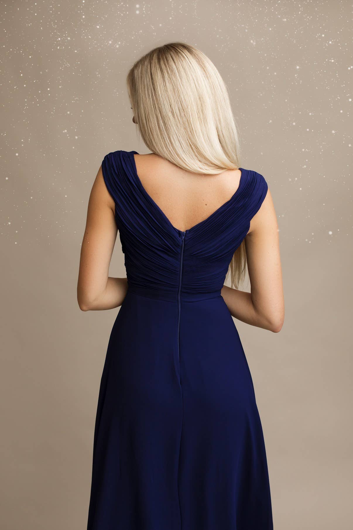 Eva & Lola - Epsilonn - Wholesale Gown - Women's - Thigh Split Bridesmaid Dress - R13906