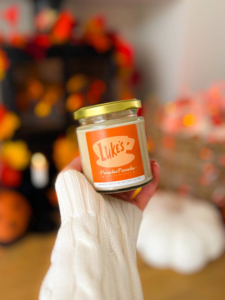 Luke's Pumpkin Pancakes Inspired Candle for wholesale by Walts Waxes
