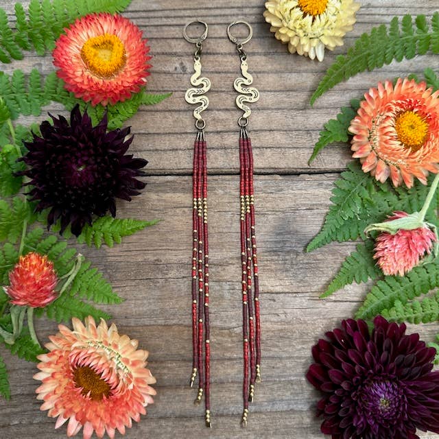 Pendientes Scarlet Begonia Clementine estampados a mano para venta al por mayor de Dancing Willow