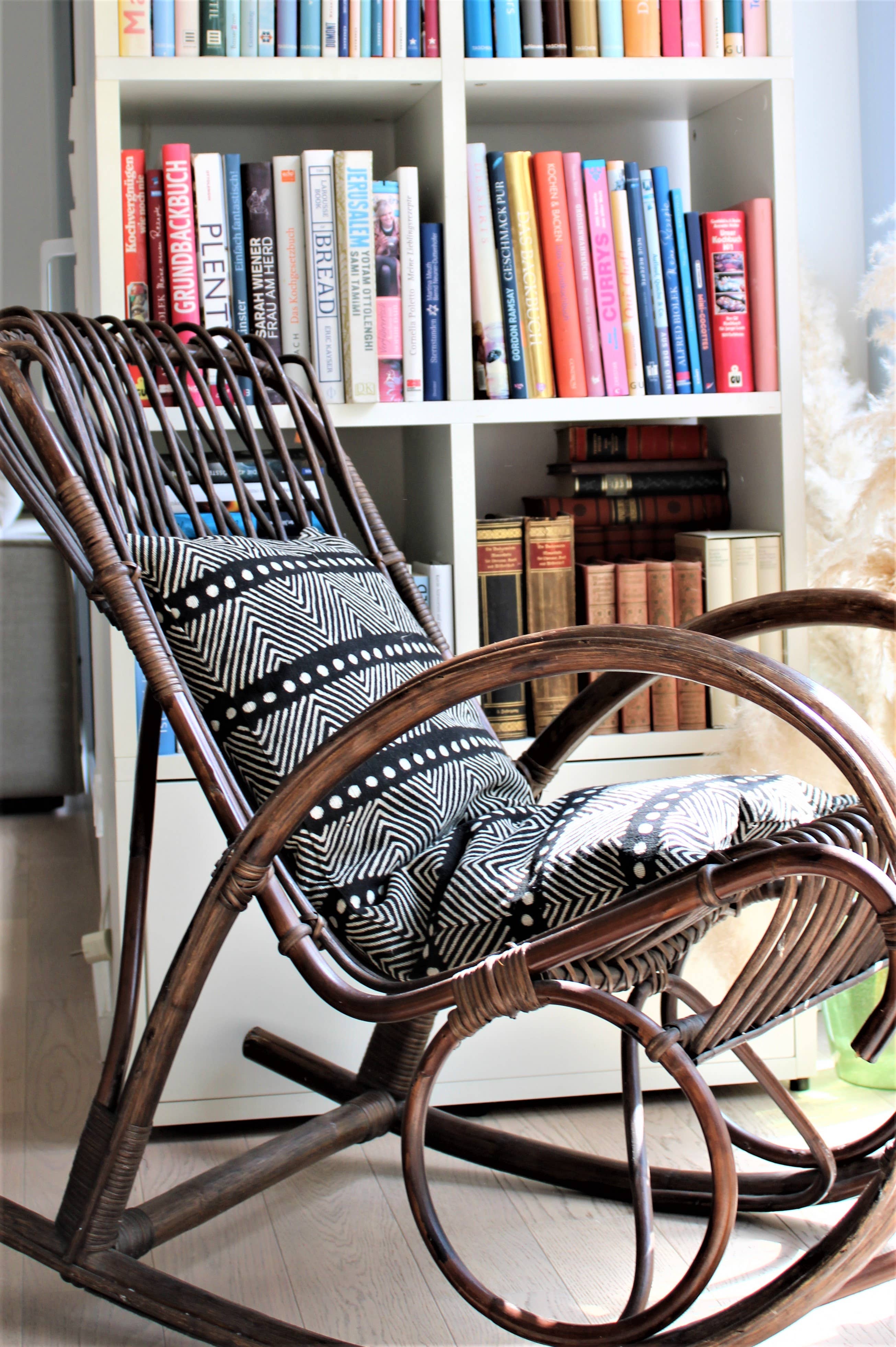 MALAIKA – wholesale Lumbar pillow – Bogolan Striped Mud Cloth Cushion 40 x 80 cm3