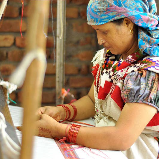 Storie - Wholesale Scarf - Women's - Himalaya Sunset, hand loomed fine cashmere wool scarf3