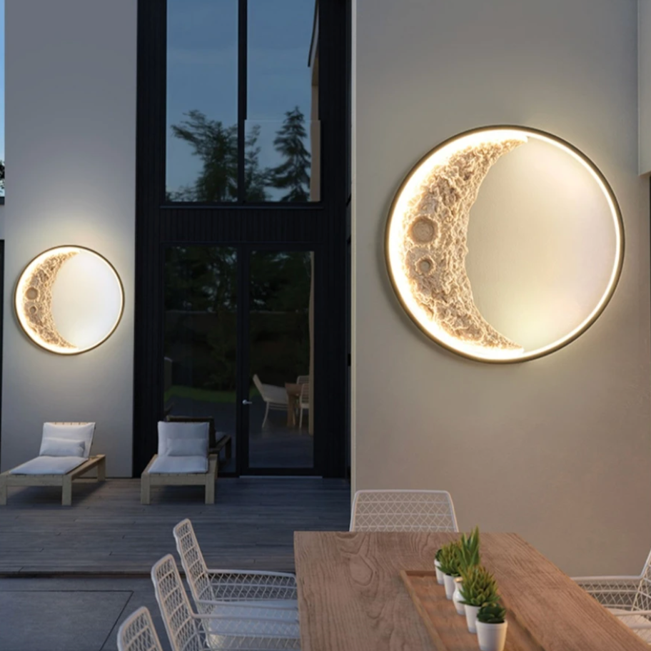 BRECK + FOX - Wholesale Outdoor/Lawn Light - Crescent Moon Wall Light7