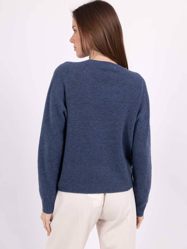 SOGGO - Wholesale Knit Sweater - Women's - 7907 - Fine wool sweater with long sleeves3