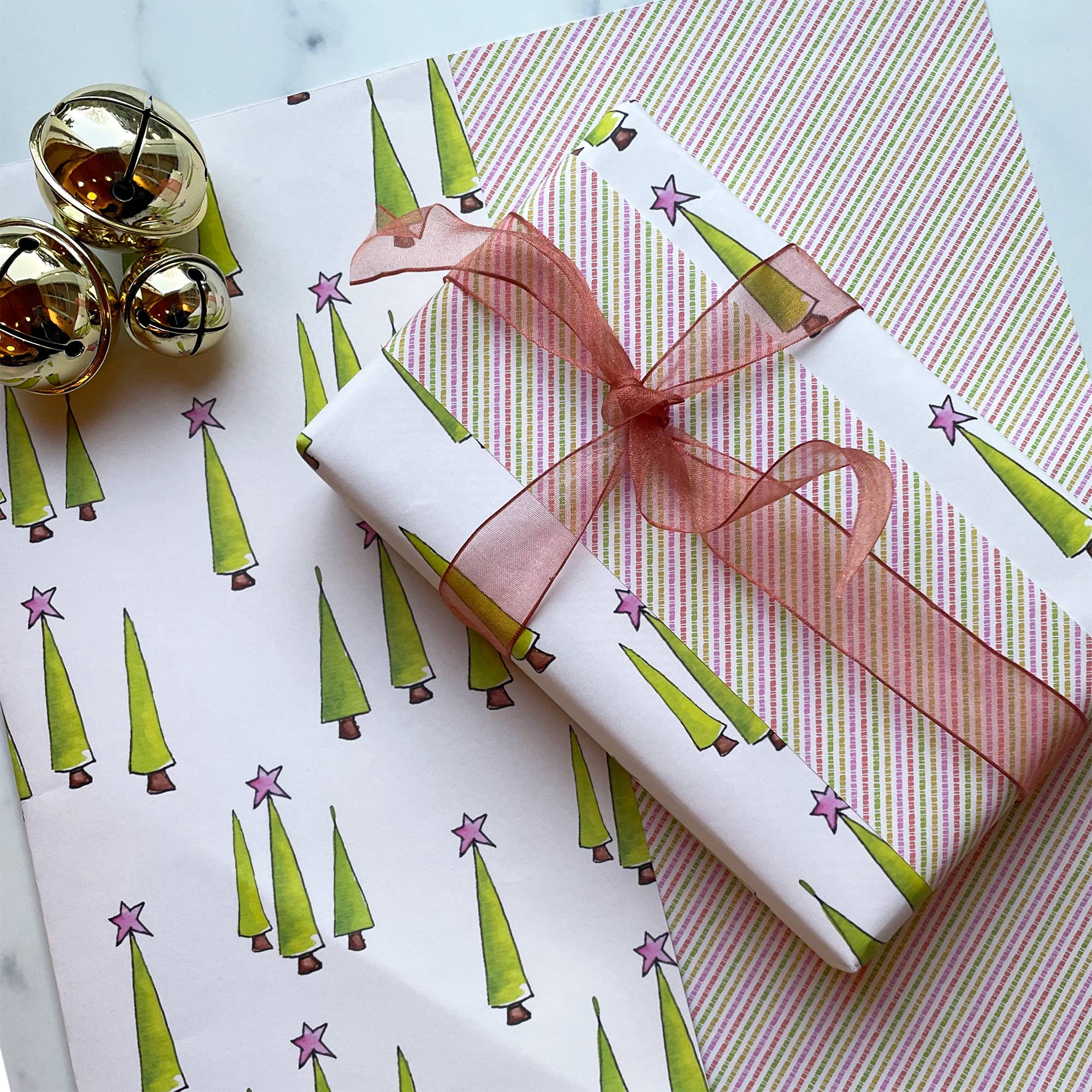 Slow Notes - Wholesale Flat Wrap - Christmas Tree-Pink/Green Stripe Double-Sided Wrapping Paper2