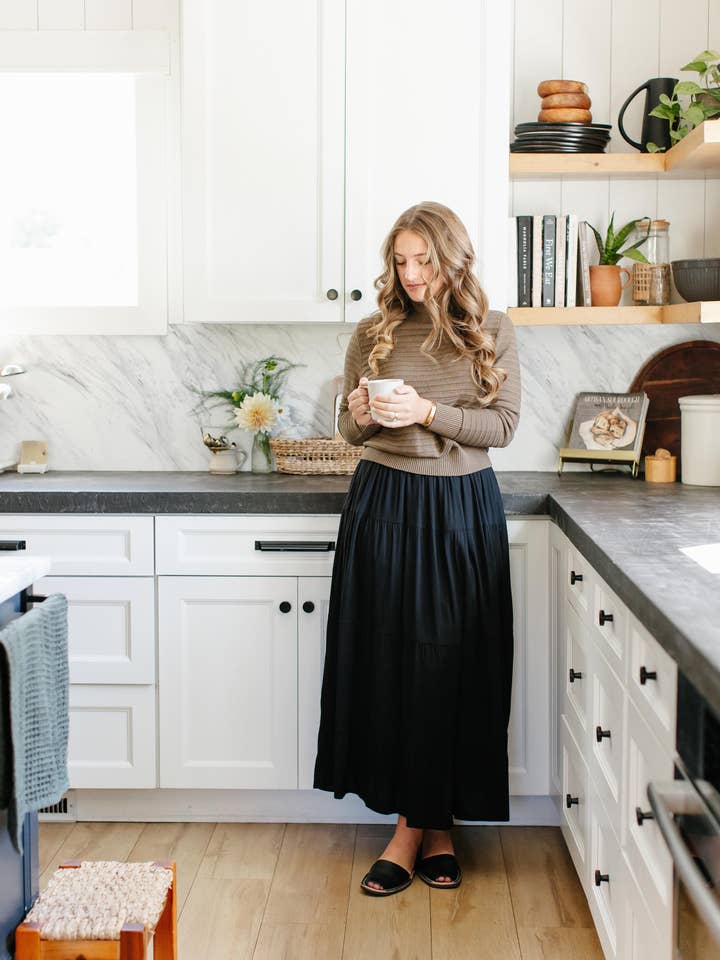 The Main Street Exchange - Wholesale Skirt - Women's - 'Addison' Tiered Maxi Skirt5