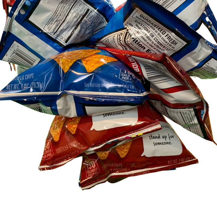 Aliska's Amazing Pickles – Großhandel Eingelegtes Gemüse – Frau Resilient Red Hot Pickles5