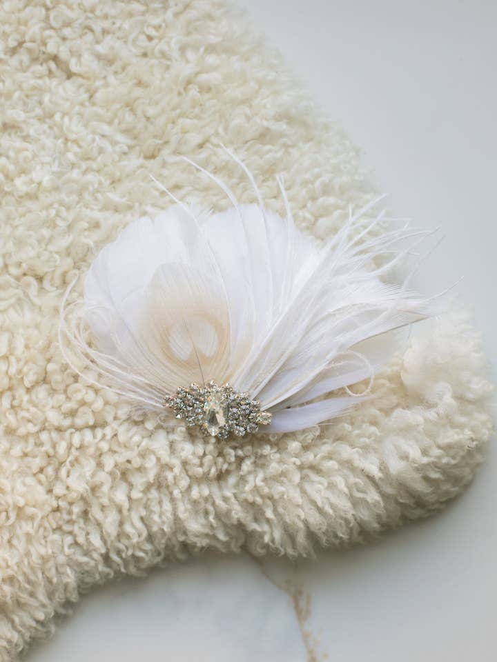Champagne Blush Feather Headpiece for wholesale by CoziMarkets