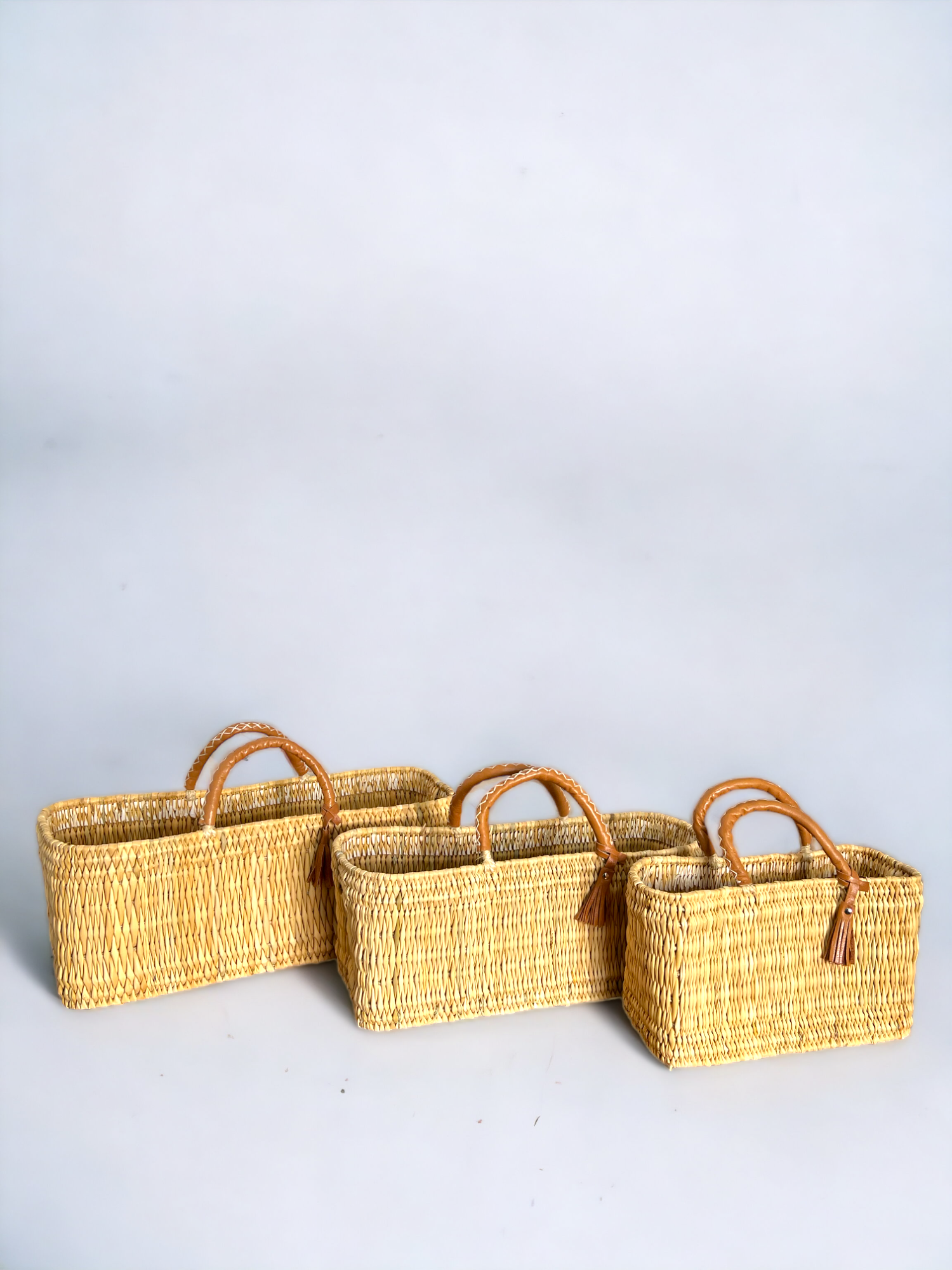 HandmadeBestSeller - Wholesale Mand - Rieten opbergmanden - leren handgrepen in 2 kleuren2