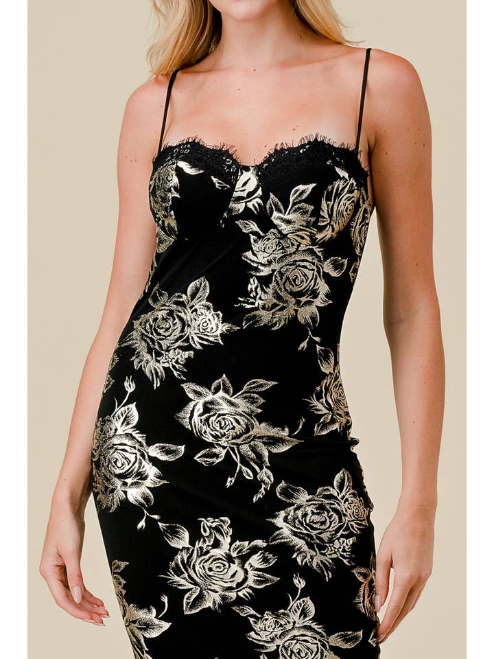Preto/dourado CD41180: VESTIDO MIDI DE RENDA COM DECOTE EM CORAÇÃO ESTAMPADO FLORAL para venda a revendedores na Faire4