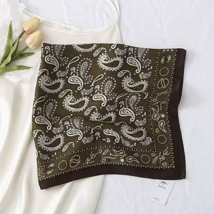 COSMOS – Lenço de cabeça - Mulher por atacado – Lenço Quadrado Azul Noite 70x70 Elegância Boémia3