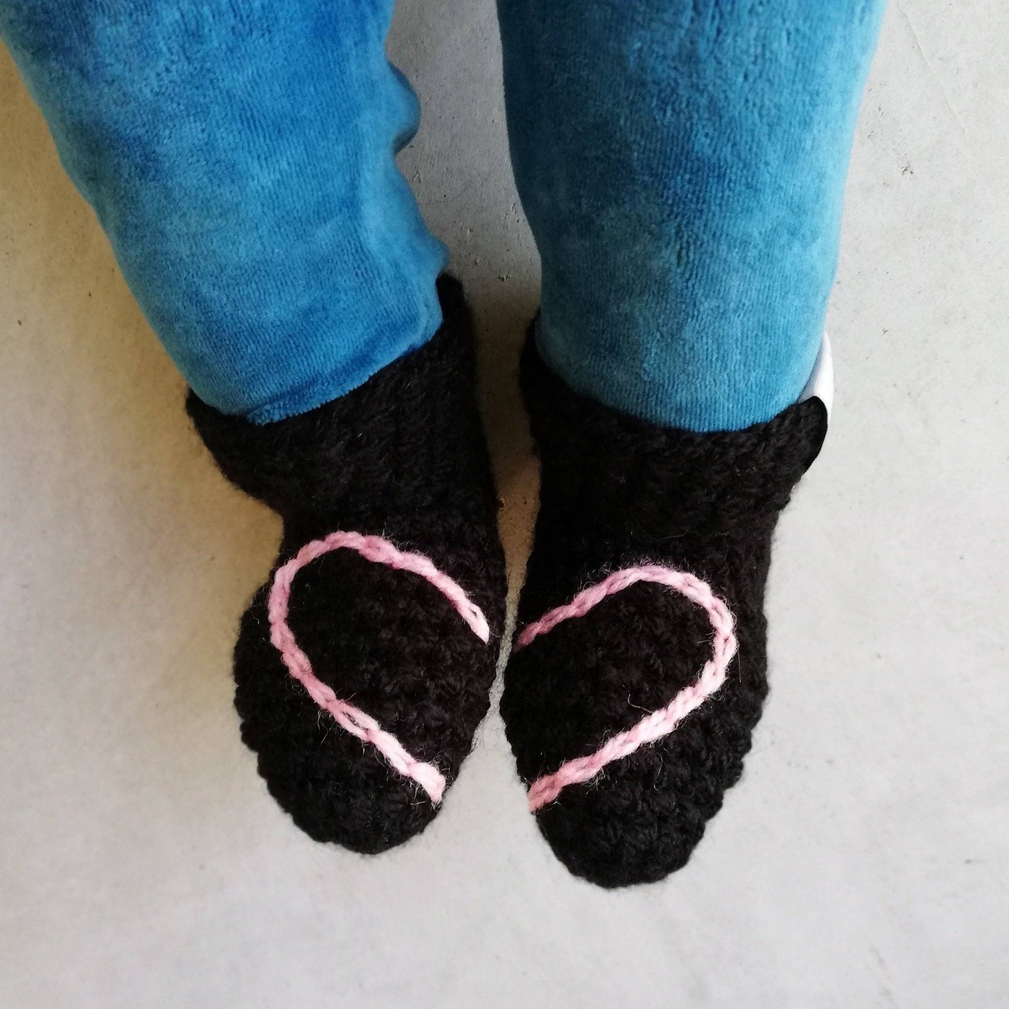 EKA - Vendita all'ingrosso Stivaletti - Neonati - Stivaletti per neonati a cuore fatti a mano all'uncinetto7