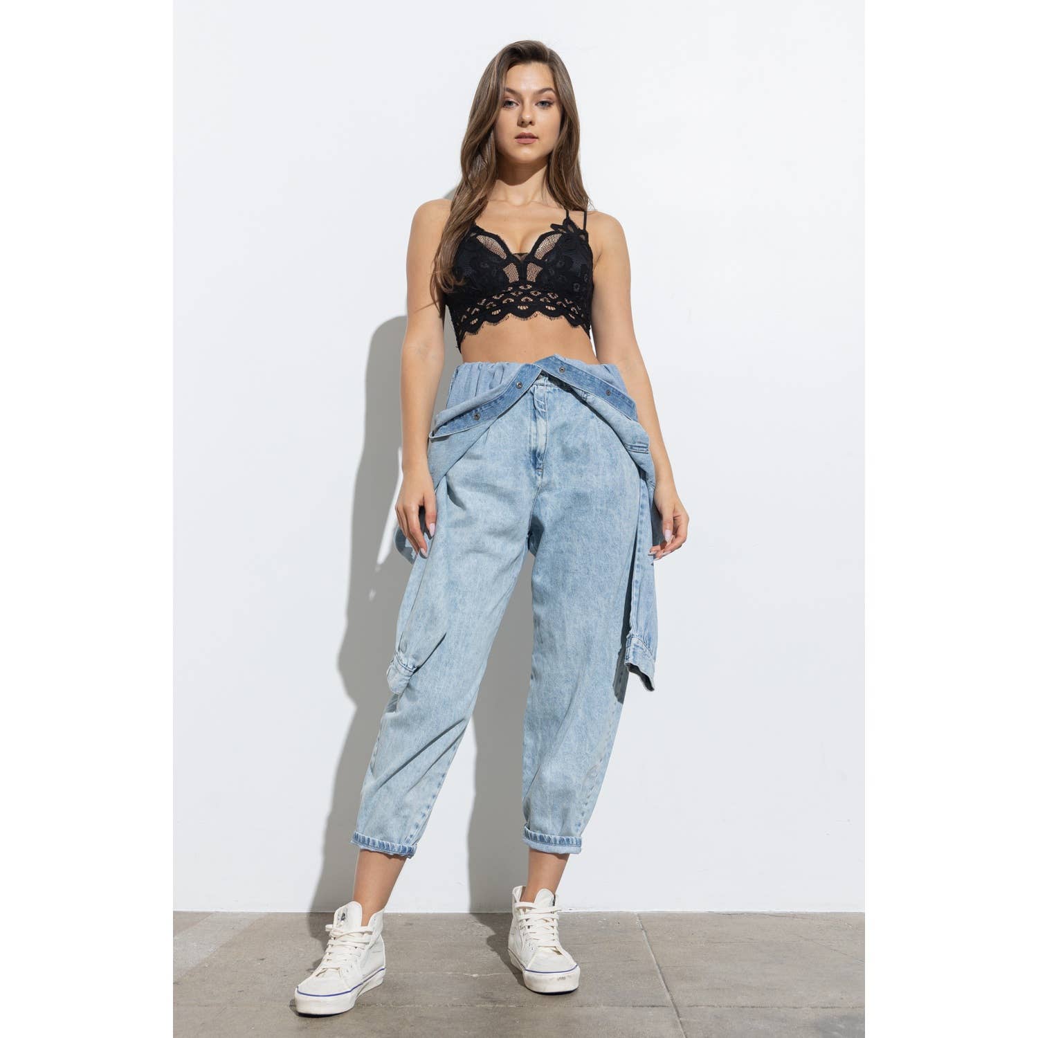 Apolline - Wholesale Bralette - Women's - CROCHET LACE BRALETTE WITH BRA PADS17