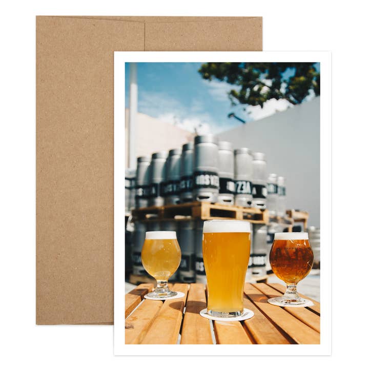 Aniversário da fabricação de cerveja por atacado de Salty Dog Publishing