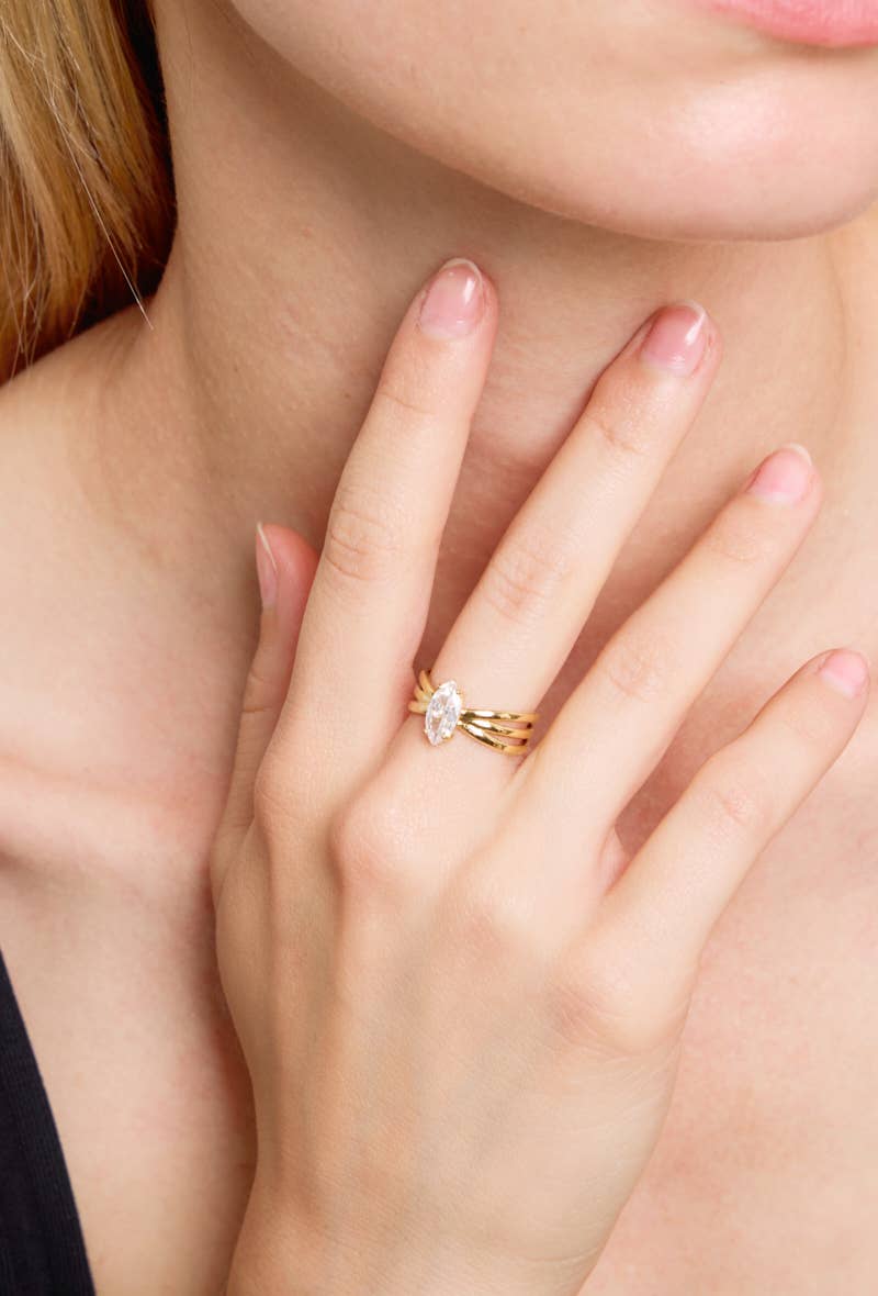 BYREN | ÉLINE L'ATELIER – Engroshandel Båndring – Ring med strasse sten i rustfrit stål 424RX181