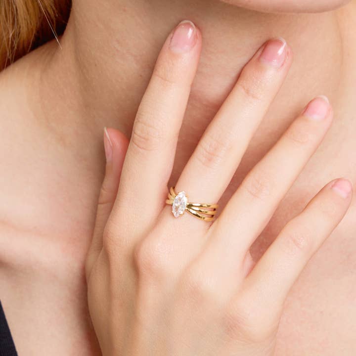 BYREN | ÉLINE L'ATELIER - Wholesale Band/Stacked Ring - Ring with strasse stone in stainless steel 424RX181