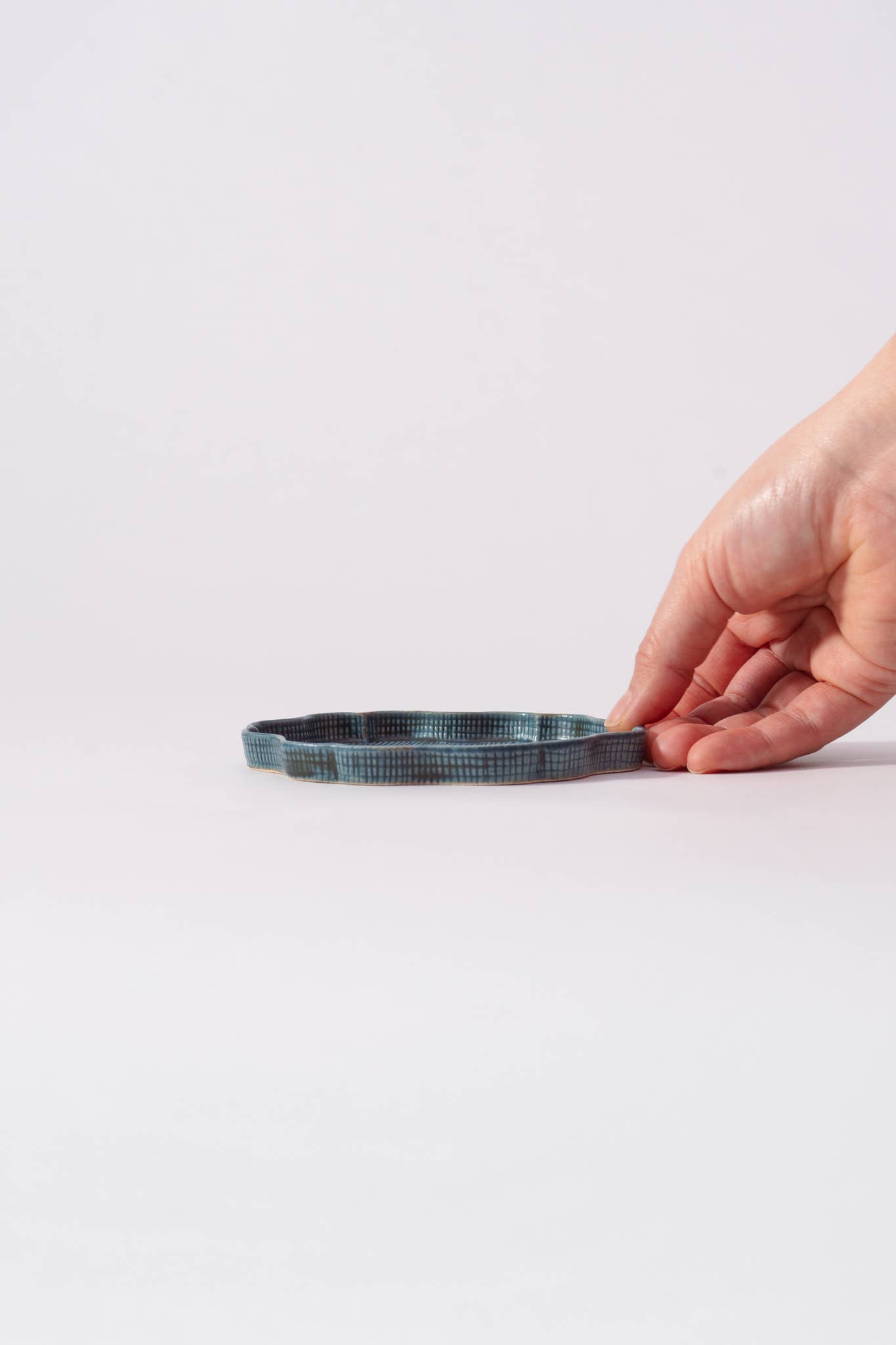 LAKOLE - Wholesale Serving Plate - Kayame Pattern Plate Small12