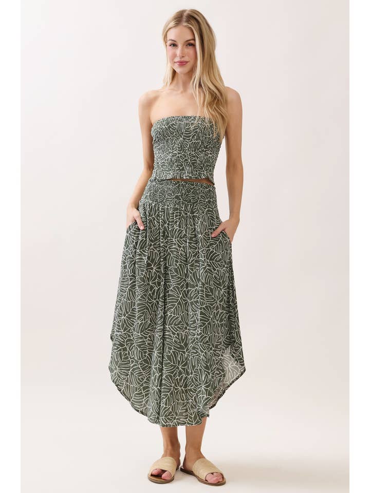 FLOWY MAXI SKIRT W/ SMOCKED WAIST - VNS16762S4 for wholesale by Final Touch