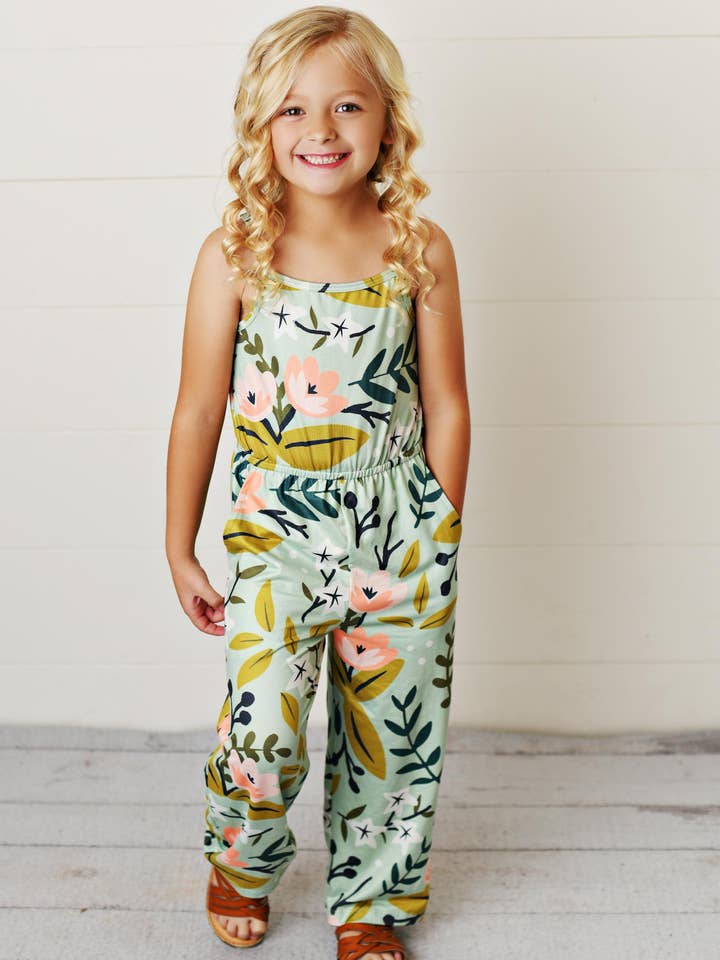 Oopsie Daisy - Wholesale Jumpsuit - Kids - Kids Sage Pink Floral Summer Jumpsuit With Pockets