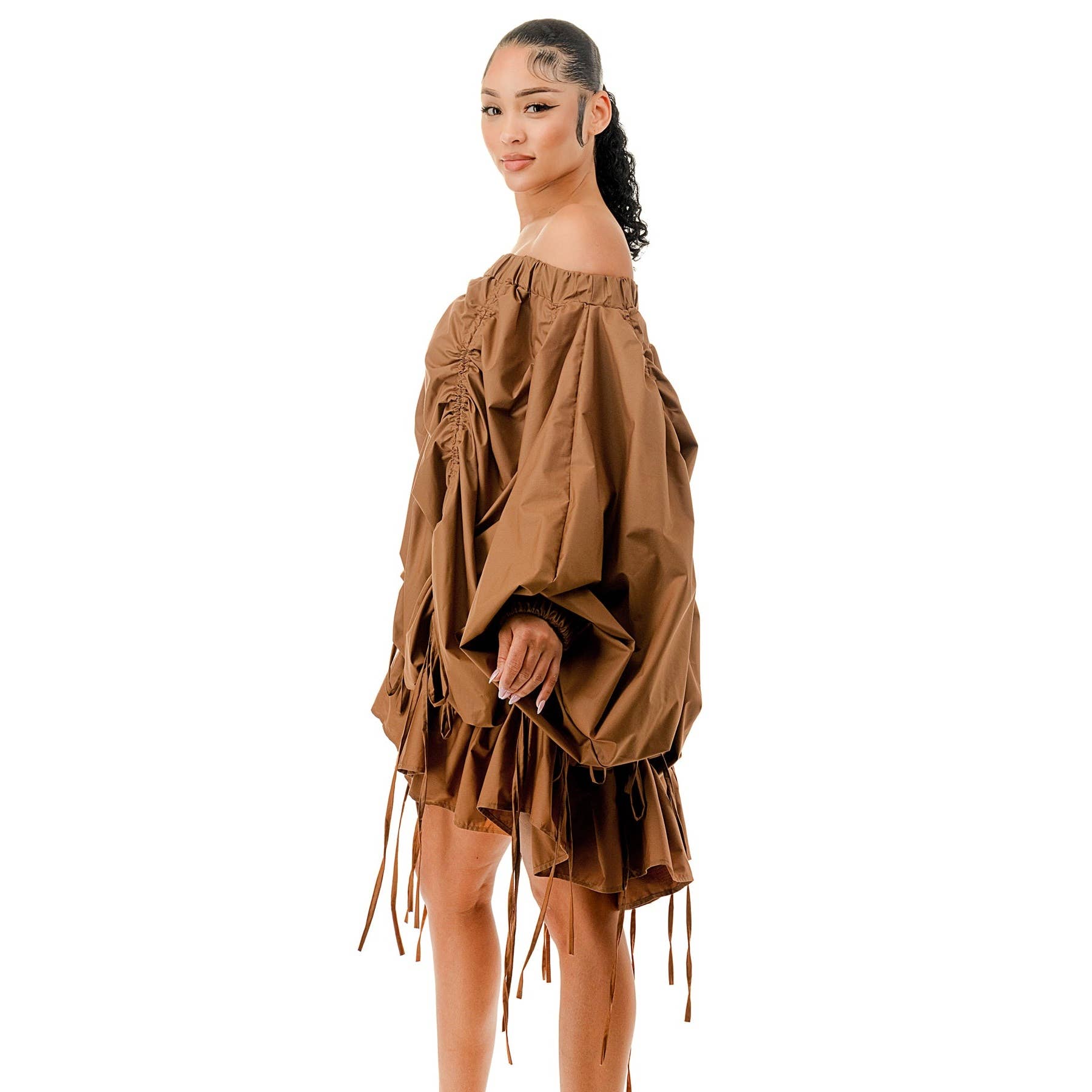 DORCAS - Wholesale Jurk - Dames - PLUS OFF-SHOULDER PARACHUTEJURK MET RUCHES3