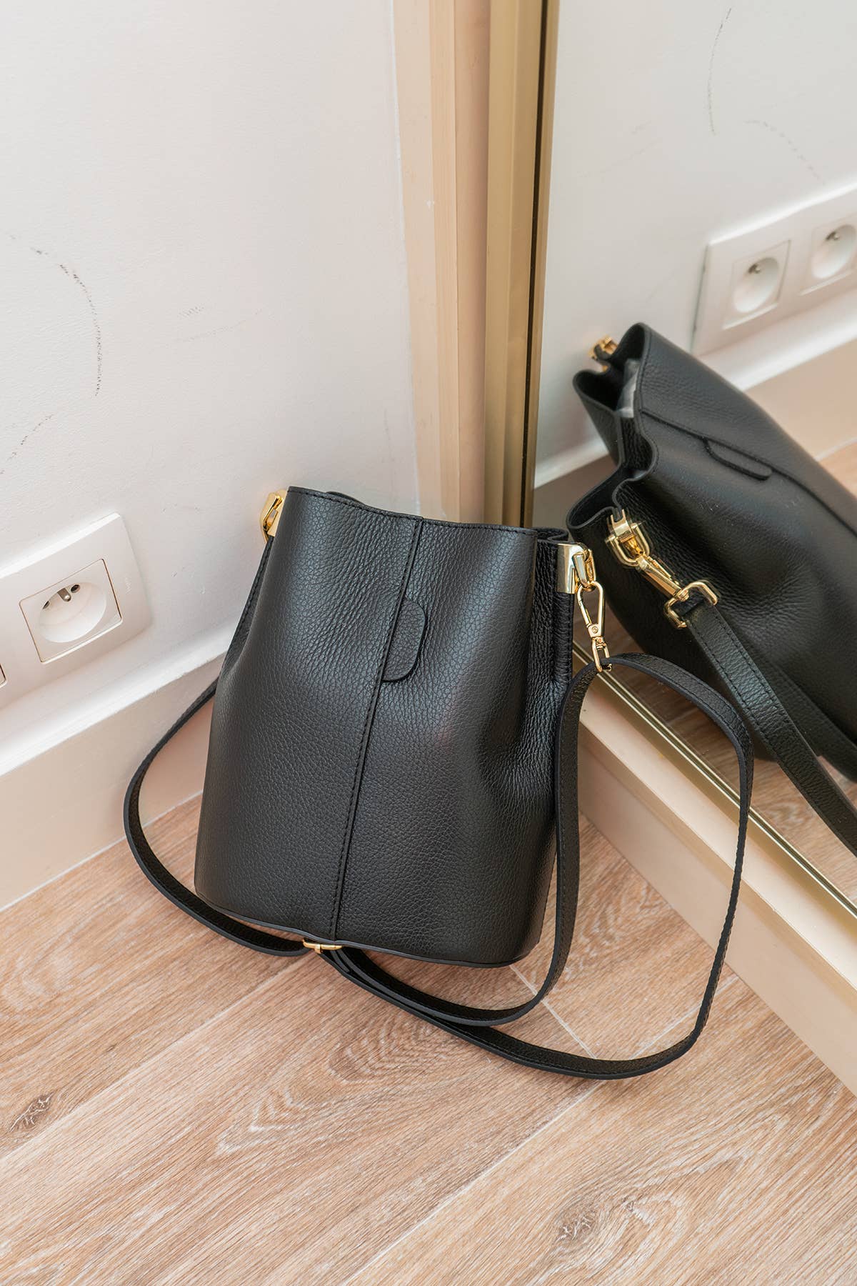 Cherry Paris - Vendita all'ingrosso Tracolla - Donna - Borsa LILWENN - 40900