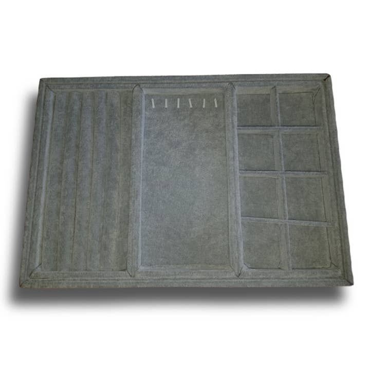 Plateau d'exposition pour bijoux en velours gris pour la vente par Crystal Magick Wholesale Ltd