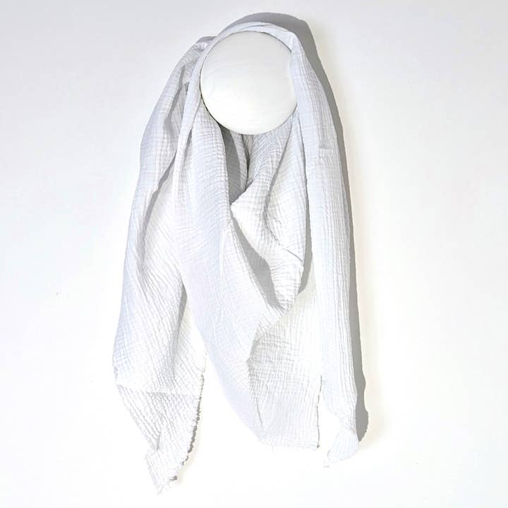 Tempest Designs – wholesale Scarf – Women's – Italian cotton raw edge plain scarf12
