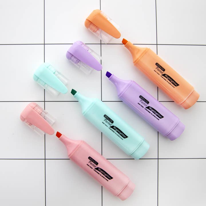 Luna Office Supply - Everyday Essential - Wholesale Highlighter - Pastel Highlighters w/ Pocket Clip (4/Pack)