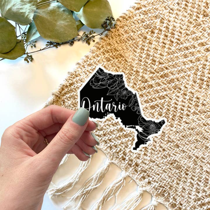 Autocollant de la province florale noire Ontario Canada pour la vente par Freckled Art