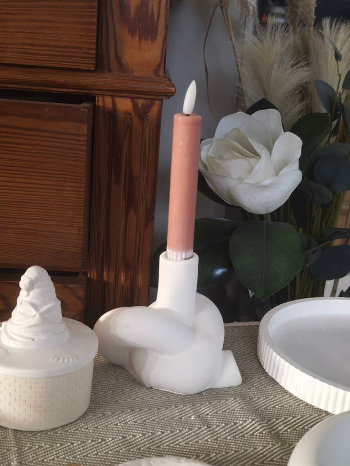 Knot candle holder for wholesale by Sweet Happiness