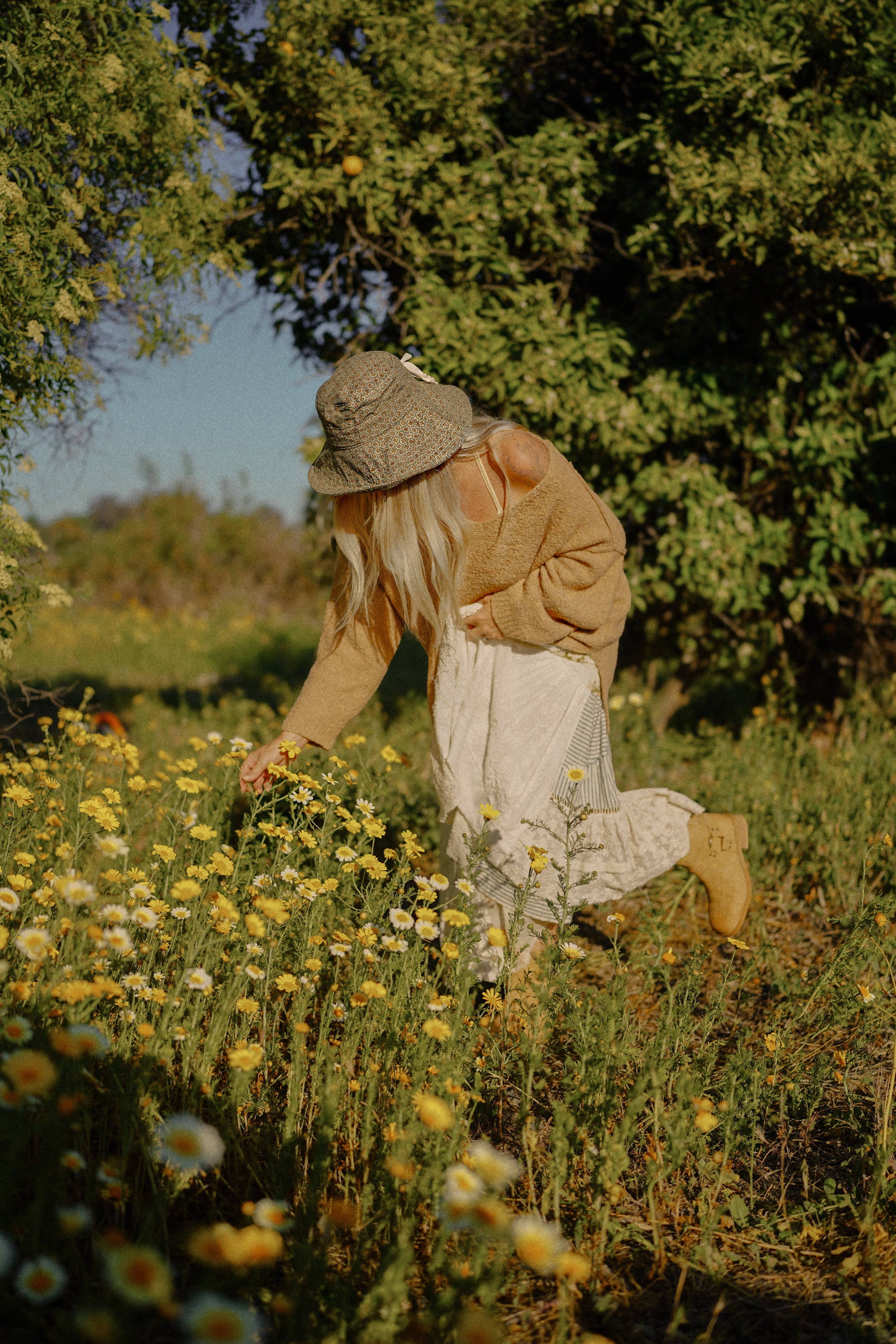 Blue Corduroy - Wholesale Bucket Hat - Women's - Cotton Wide Brim Sun Hat with Tie - Sage Floral4