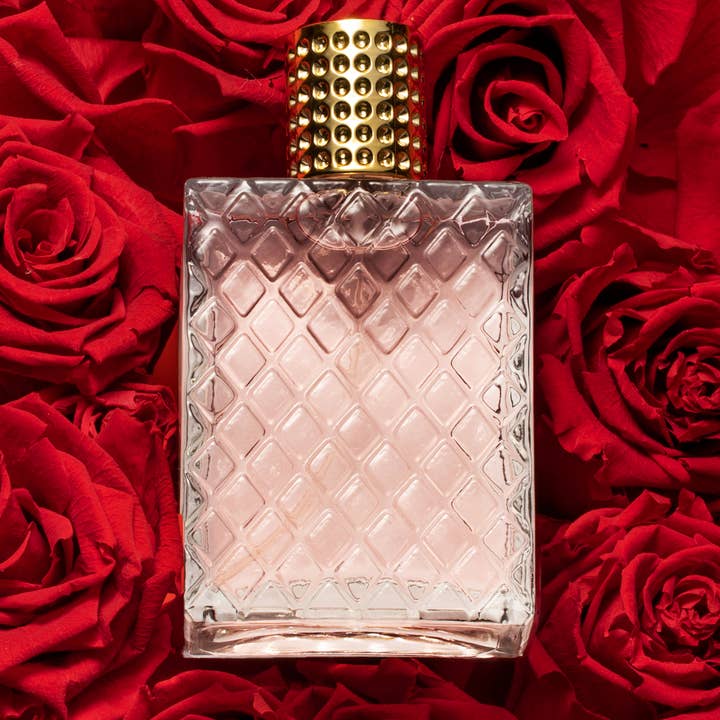 Lovery - Wholesale Bath & Body Set - Luxury Spa Kit Premium Vanilla Bath and Body in Leather Bag1