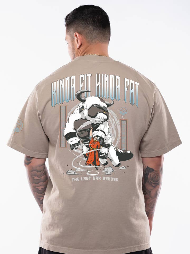Maglietta Premium Oversize The Last Bar Bender per la vendita all'ingrosso da parte di Kinda Fit Kinda Fat