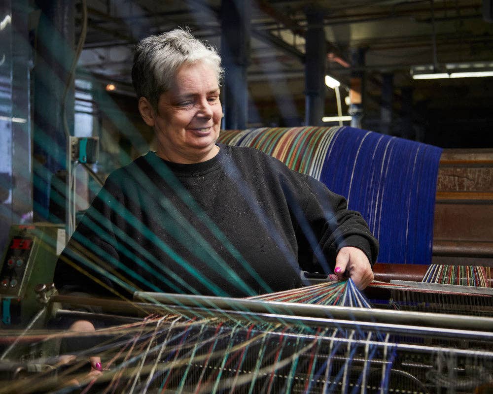 The British Blanket Company – wholesale Throw blanket – Random recycled wool blanket7