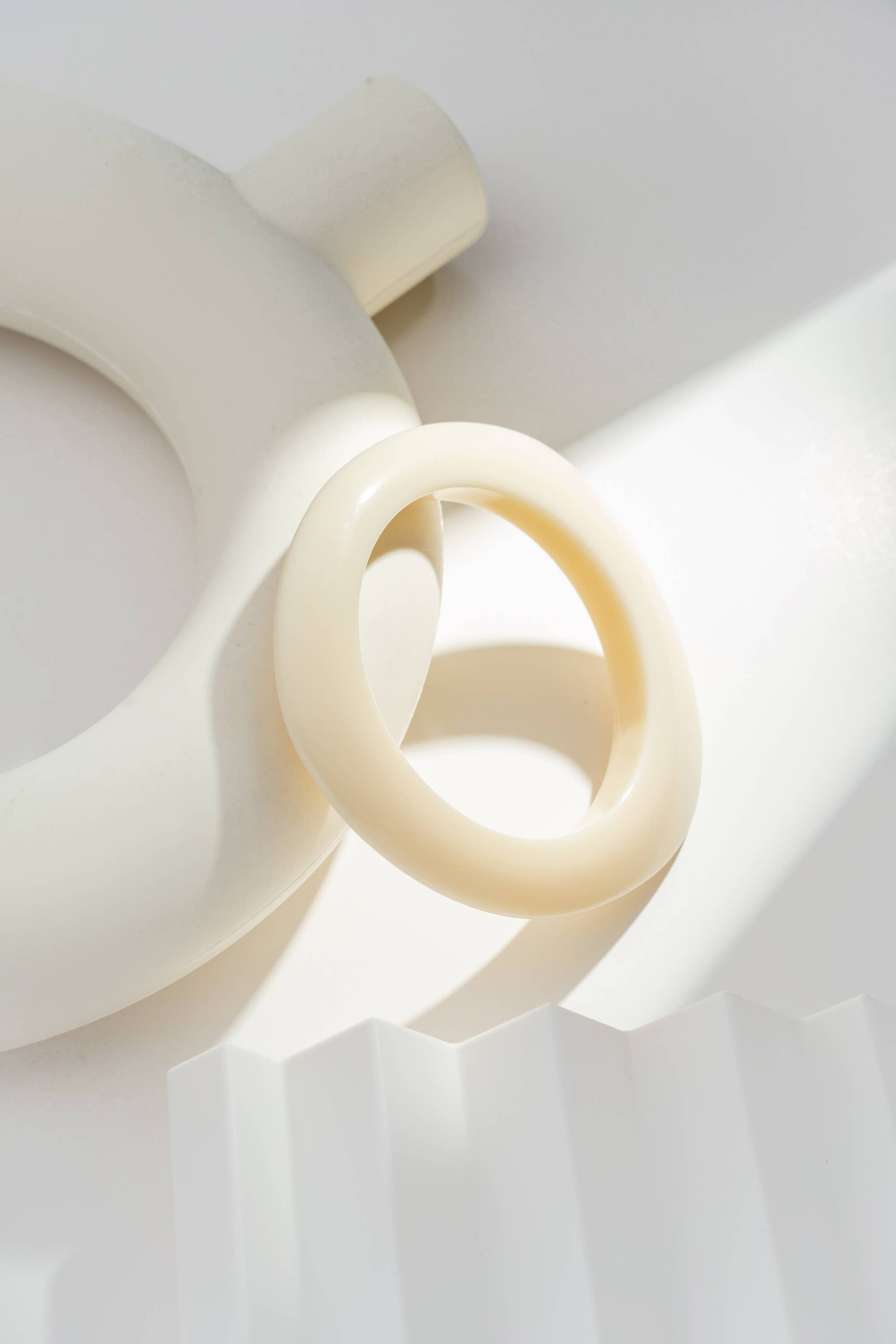 COSMOS - Venta al por mayor Pulseras tipo brazalete - Pulseras Resina Degradado Colores Formas Mixtas3