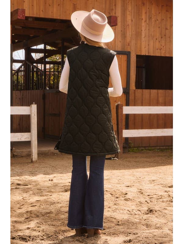 Oddi - Wholesale Outerwear Vest - Women's - Plus Quilted Vest Jacket - Front Snap Button Closure7