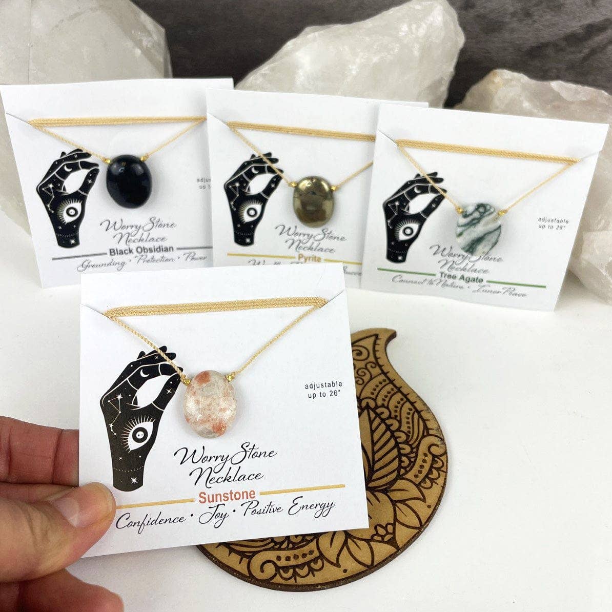 Rock Paradise – Engroshandel Halskæde med vedhæng – Justérbar vedhæng med bekymringssten i krystal på snor21