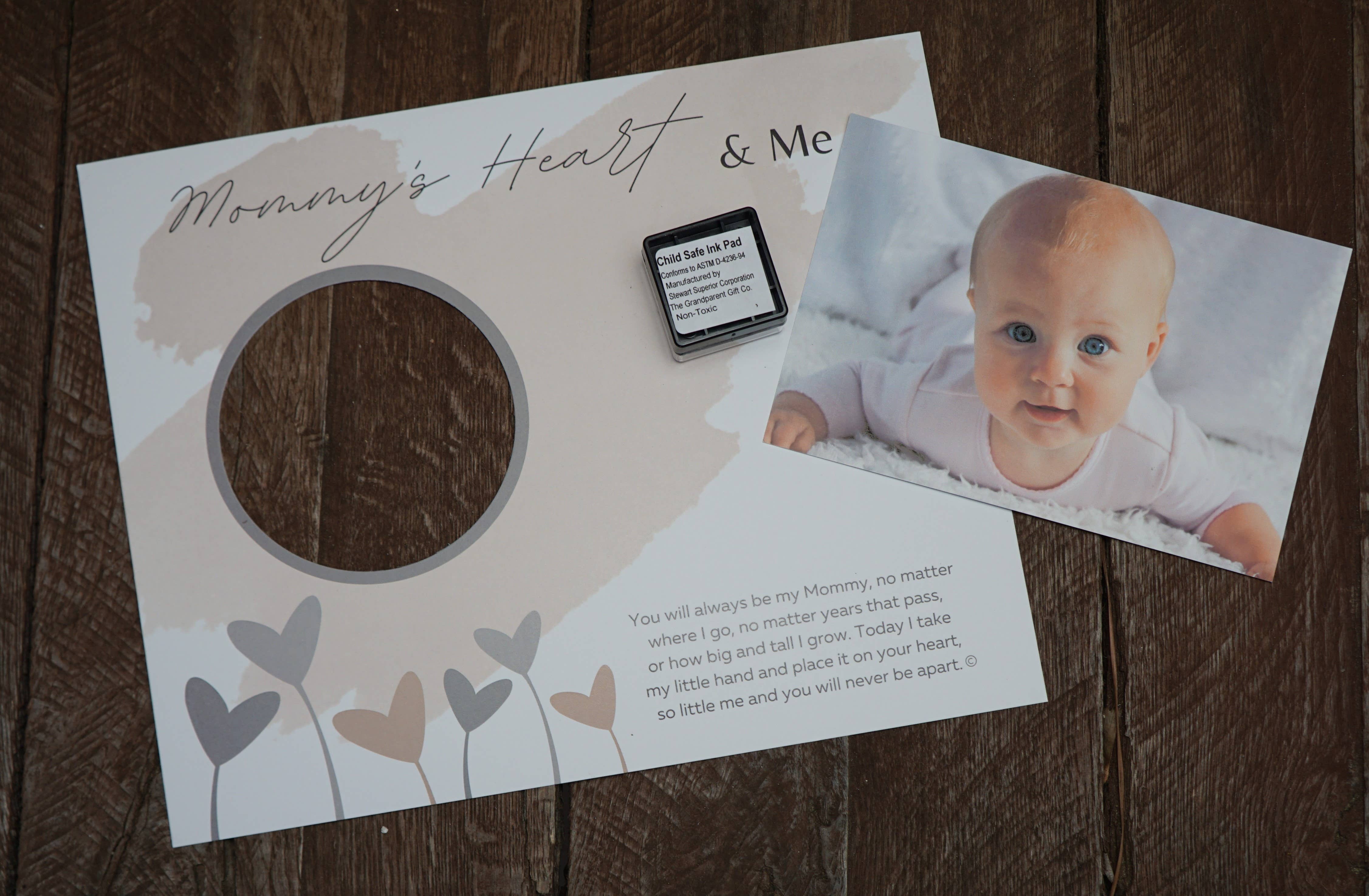 The Grandparent Gift Co. Inc. – wholesale Picture frame – Child & baby – Mommy Handprint Keepsake Frame: Heart and Me 43817