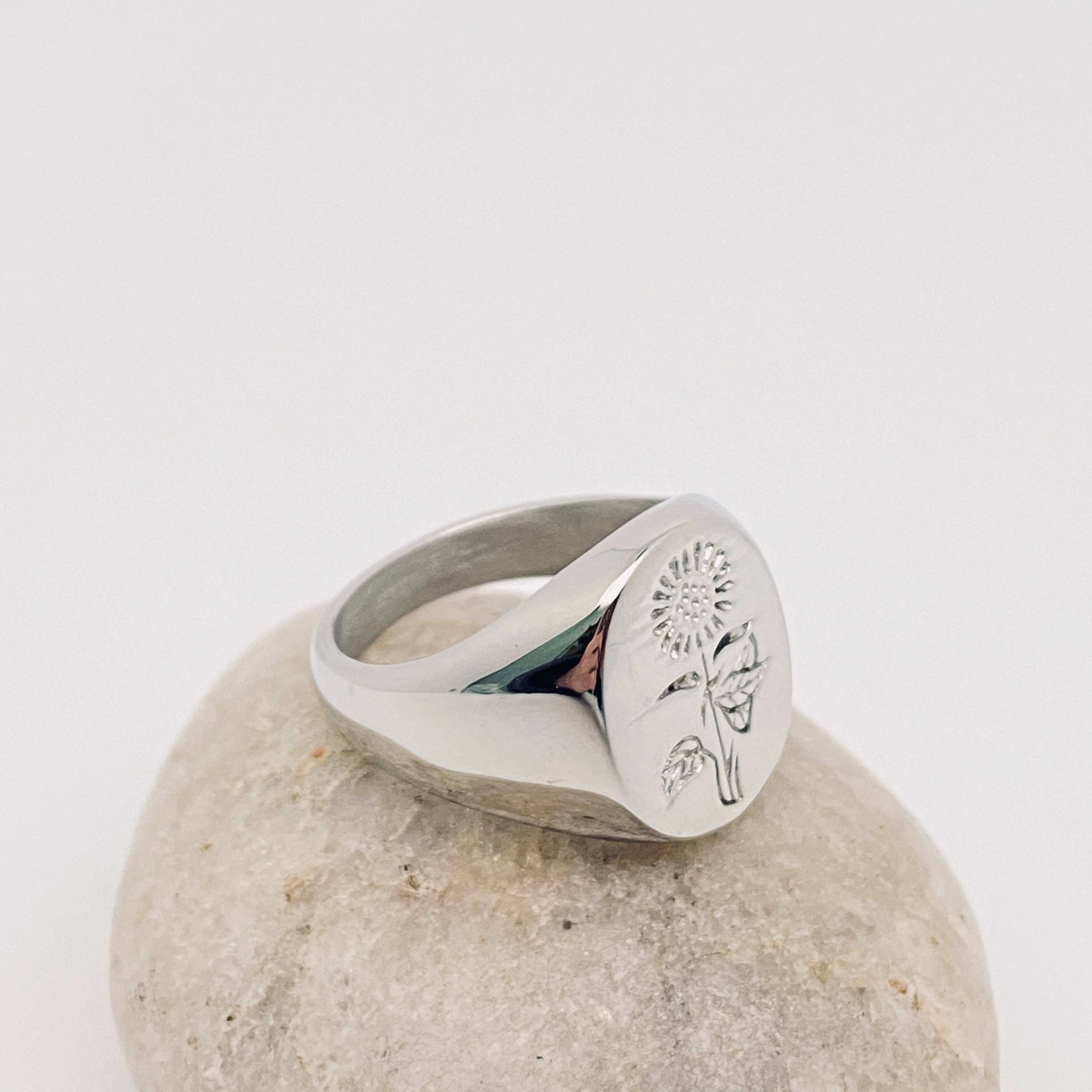 Mio Queena - Wholesale Cocktail/Statement Ring - Glossed Surface Stainless Steel Sunflower Ring - FGS6