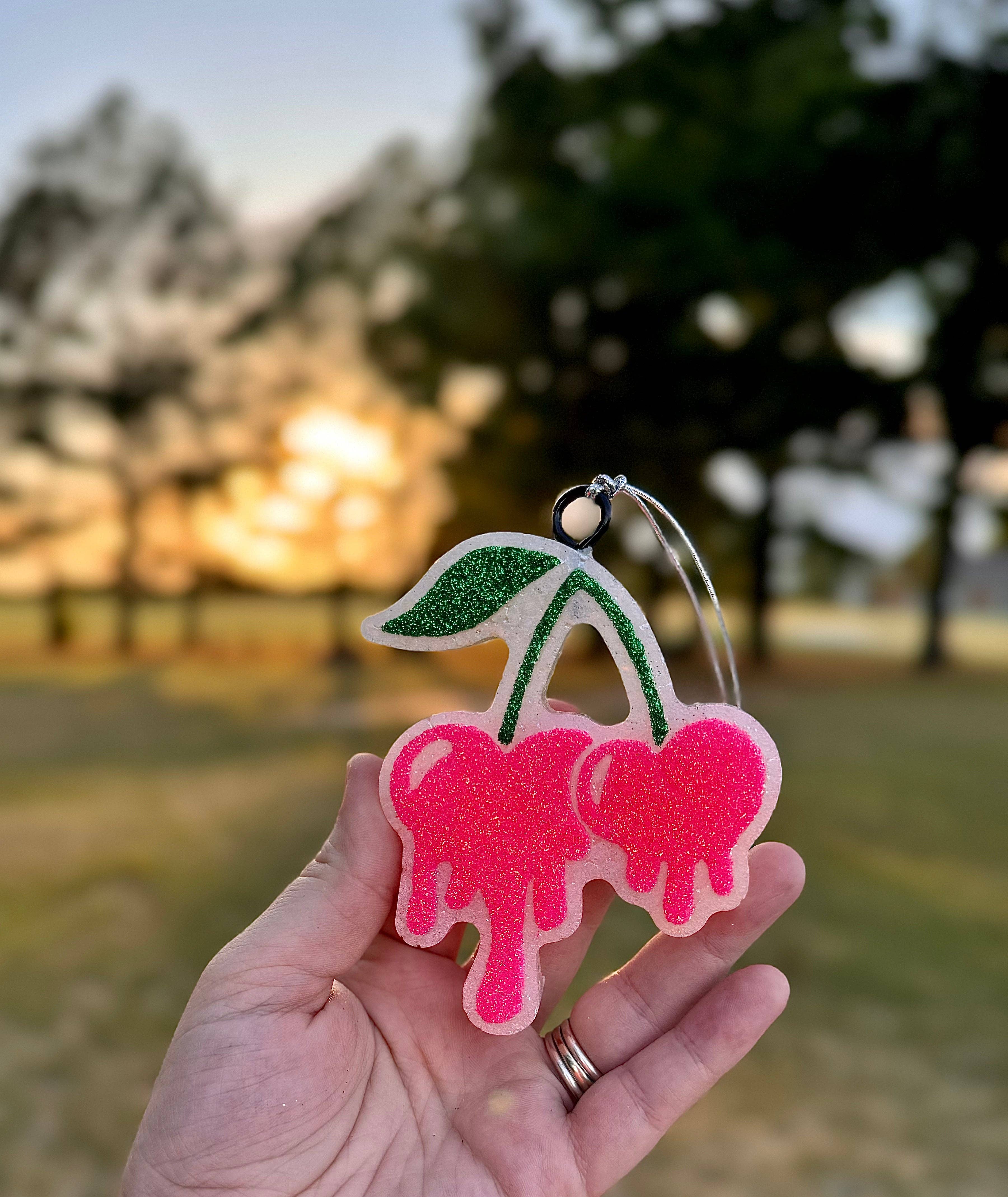 Twisted Iron Wholesale - Wholesale Car Freshener - Women's - 15 Random Freshies Bundles17