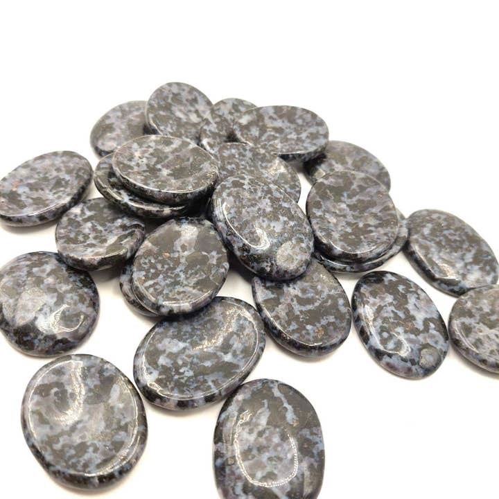 Quasar Gems USA - Wholesale Spiritual Stone/Crystal - Gemstone Worry Stones Individual (India) 1 piece3