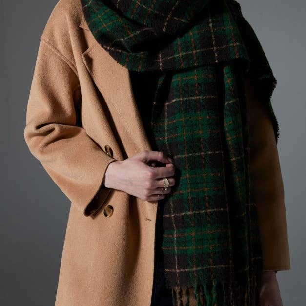 Vintage Color-Blocked Green Plaid Tassel Scarf for wholesale on Faire6