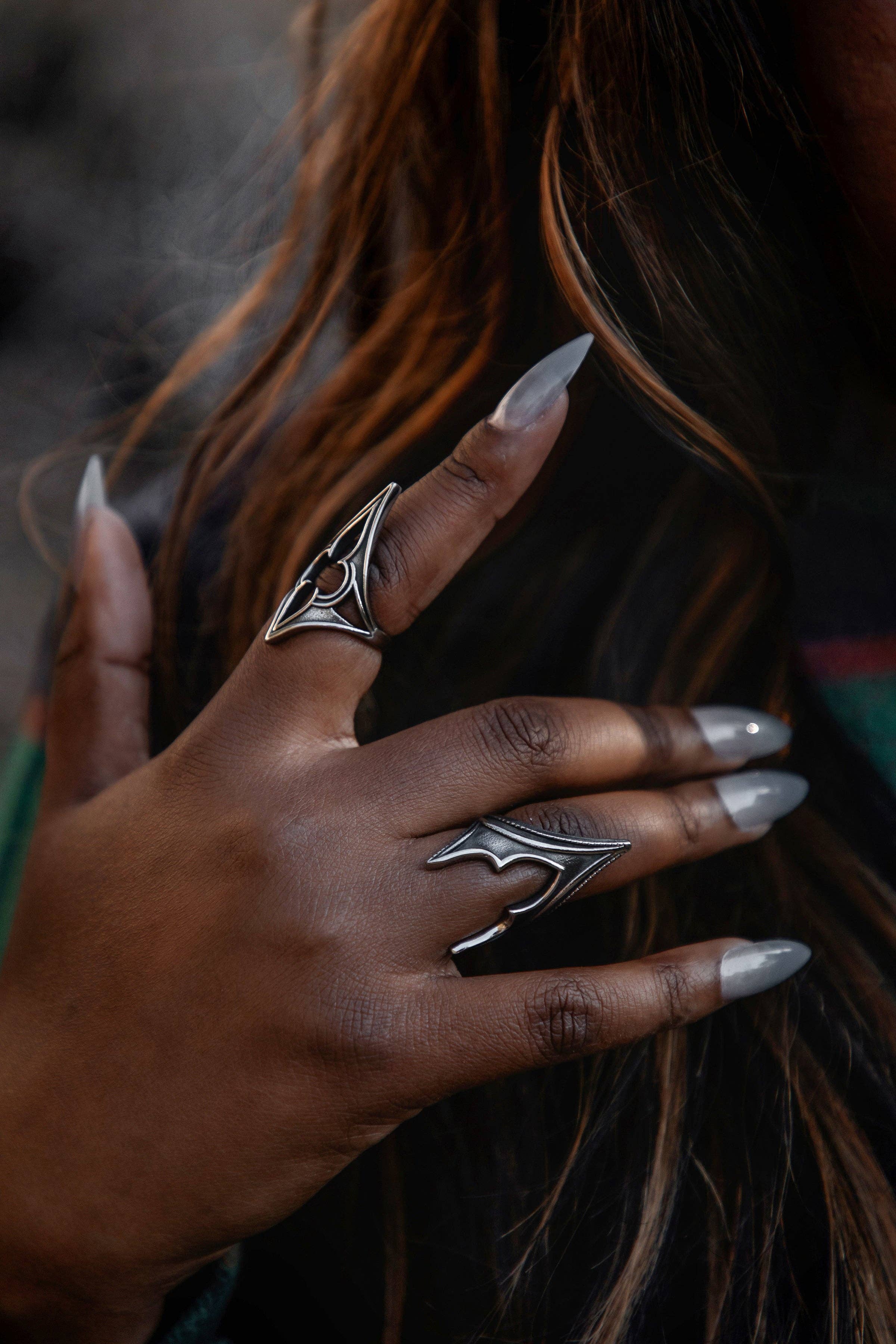 Lively Ghosts – wholesale Cocktail/statement ring – Stonecarver Ring12