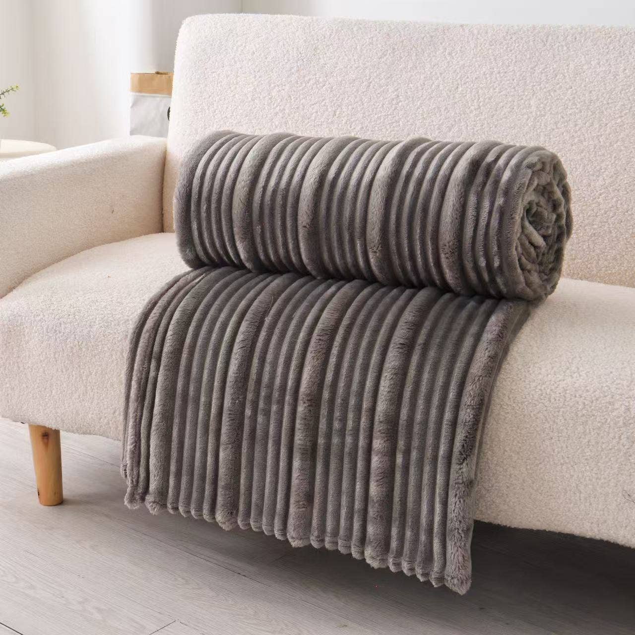 FLUFFERY - Wholesale Throw Blanket - Plush Flunnel Throw – Ultra Soft Ribbed Blanket Texture12